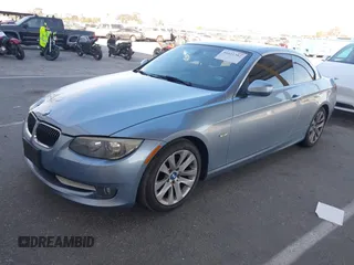 2011 BMW 3 Series 328i with VIN WBADW3C58BE541521, listed as a IAAI auction lot 41631382 with 112,396 mi miles. Bid and sale history available at carsss.com. Image 17.