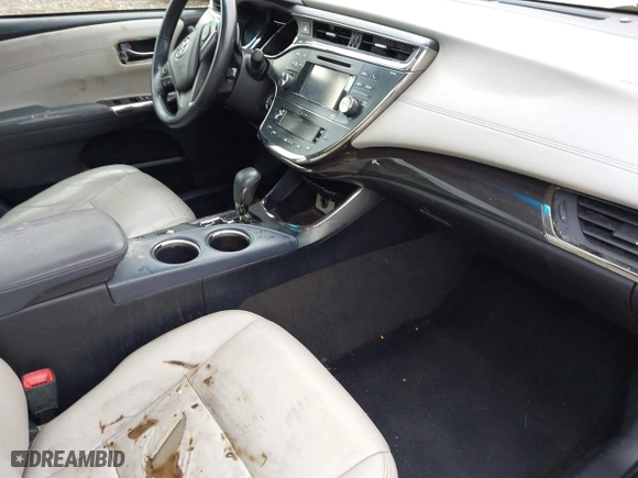 2014 Toyota Avalon Limited with VIN 4T1BK1EB8EU109398, listed as a IAAI auction lot 41843832 with 138,405 mi miles. Bid and sale history available at carsss.com. Image 5.