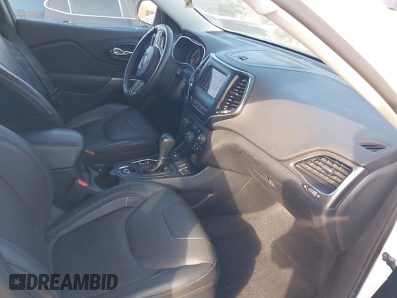 2020 Jeep Cherokee Altitude with VIN 1C4PJMLX4LD644500, listed as a IAAI auction lot 40346728 with 41,886 mi miles and . Bid and sale history available at DreamBid. Image 5.