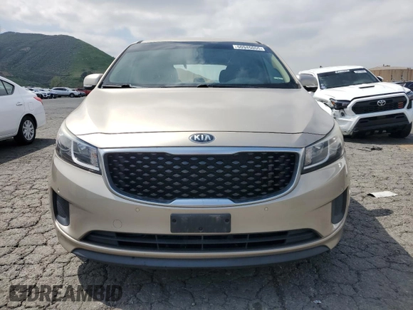 2016 Kia Sedona LX with VIN KNDMB5C10G6216306, listed as a Copart auction lot 50945055 with 73,754 mi miles and Salvage Title. Bid and sale history available at carsss.com. Image 5.