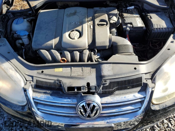 2005 Volkswagen Jetta 2.5L with VIN 3VWRG71K85M604697, listed as a Copart auction lot 42790635 with 179,281 mi miles and Salvage title. Bid and sale history available at DreamBid. Image 11.