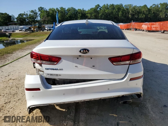 2020 Kia Optima LX z VIN 5XXGT4L32LG425080, wystawiony jako Copart lot #55142055 z przebiegiem 79 485 mil mil oraz Nie do naprawy • Non repairable. Historia ofert i sprzedaży dostępna na DreamBid. Obrazek 6.