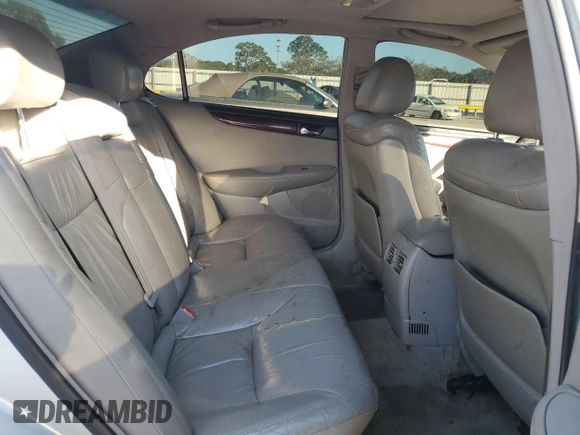 2003 Lexus ES 300 with VIN JTHBF30G030098309, listed as a Copart auction lot 44358635 with 284,183 mi miles and Salvage Title. Bid and sale history available at DreamBid. Image 10.
