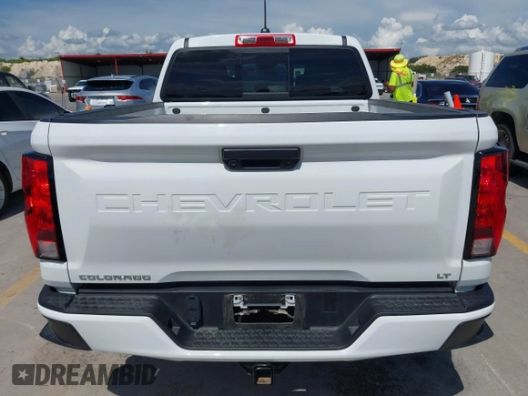 2024 Chevrolet Colorado 4WD LT with VIN 1GCPTCEKXR1125158, listed as a IAAI auction lot 42490696 with 19,647 mi miles and . Bid and sale history available at DreamBid. Image 16.