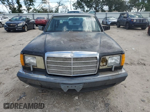 1990 Mercedes-Benz 560 with VIN WDBCA39E1LA513149, listed as a Copart auction lot 65934914 with 181,961 mi miles and Clean Title. Bid and sale history available at DreamBid. Image 5.