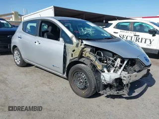 2017 Nissan LEAF SV z VIN 1N4BZ0CP1HC300038, wystawiony jako IAAI lot #42417750 z przebiegiem 67 984 mil mil oraz . Historia ofert i sprzedaży dostępna na DreamBid. Obrazek 1.