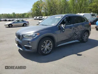 2017 BMW X1 xDrive28i z VIN WBXHT3Z37H4A54544, wystawiony jako Copart lot #55019535 z przebiegiem 76 822 mil mil oraz Szkoda całkowita • Salvage title. Historia ofert i sprzedaży dostępna na DreamBid. Obrazek 1.