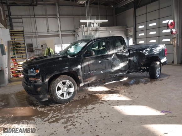2019 Chevrolet Silverado 1500 LD Custom with VIN 2GCVKMEC1K1207496, listed as a IAAI auction lot 41536979 with 41,231 mi miles. Bid and sale history available at carsss.com. Image 17.