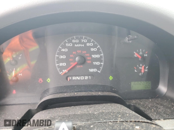 2008 Ford F-150 XL with VIN 1FTRF12268KB54772, listed as a Copart auction lot 52287165 with 168,227 mi miles and Non repairable. Bid and sale history available at DreamBid. Image 9.