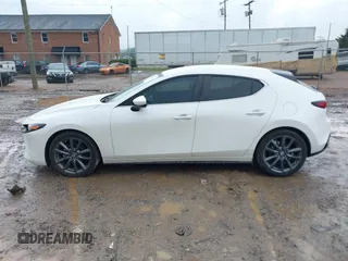 2019 Mazda 3 with VIN JM1BPAJM9K1135163, listed as a IAAI auction lot 42245512 with 39,978 mi miles and . Bid and sale history available at DreamBid. Image 14.