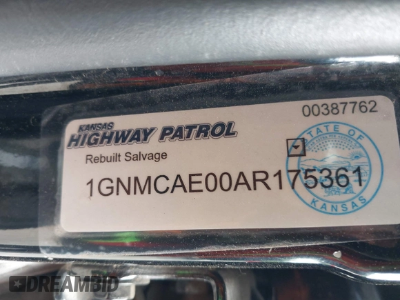2010 Chevrolet Tahoe LS with VIN 1GNMCAE00AR175361, listed as a IAAI auction lot 42573822 with 188,700 mi miles and . Bid and sale history available at DreamBid. Image 9.
