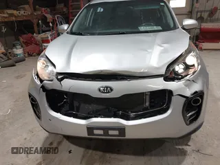 2017 Kia Sportage LX z VIN KNDPMCACXH7143330, wystawiony jako IAAI lot #41974492 z przebiegiem 132 828 mil mil oraz . Historia ofert i sprzedaży dostępna na DreamBid. Obrazek 6.