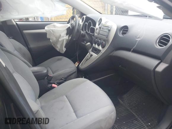 2009 Toyota Matrix S with VIN 2T1LE40E29C004183, listed as a IAAI auction lot 41698226 with 233,914 mi miles. Bid and sale history available at carsss.com. Image 5.