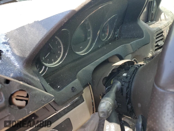 2010 Mercedes-Benz E 350 z VIN WDDKJ5GB0AF038231, wystawiony jako Copart lot #47649115 z przebiegiem Nie podano mil oraz Szkoda całkowita • Salvage title. Historia ofert i sprzedaży dostępna na DreamBid. Obrazek 9.