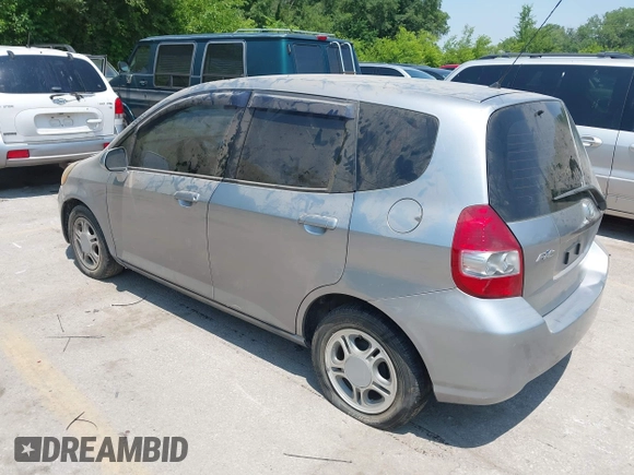 2007 Honda Fit с VIN JHMGD38427S030044, выставлен на аукционе IAAI как лот 42429395 с пробегом 118 558 миль миль и . История ставок и продаж доступна на DreamBid. Изображение 3.