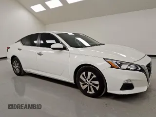 2020 Nissan Altima S z VIN 1N4BL4BV8LC159759, wystawiony jako Copart lot #57527695 z przebiegiem 112 807 mil mil oraz Czysty tytuł • Clean title. Historia ofert i sprzedaży dostępna na DreamBid. Obrazek 4.