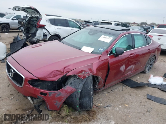 2018 Volvo S90 Momentum z VIN LVY982MK6JP034663, wystawiony jako IAAI lot #41555753 z przebiegiem 112 258 mil mil oraz . Historia ofert i sprzedaży dostępna na DreamBid. Obrazek 2.