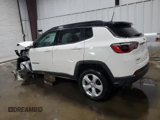 2019 Jeep Compass Altitude z VIN 3C4NJDBBXKT656785, wystawiony jako Copart lot #59485815 z przebiegiem 85 940 mil mil oraz Szkoda całkowita • Salvage title. Historia ofert i sprzedaży dostępna na DreamBid. Obrazek 2.