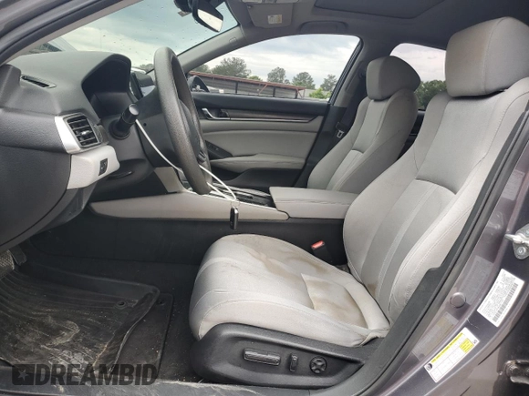 2018 Honda Accord EX z VIN 1HGCV1F49JA011137, wystawiony jako Copart lot #55746435 z przebiegiem 164 466 mil mil oraz Szkoda całkowita • Salvage title. Historia ofert i sprzedaży dostępna na DreamBid. Obrazek 7.