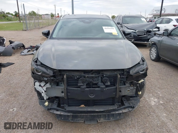 2024 Mazda CX-30 Premium Plus with VIN 3MVDMBEY2RM617635, listed as a IAAI auction lot 41919366 with 9,346 mi miles and . Bid and sale history available at carsss.com. Image 13.