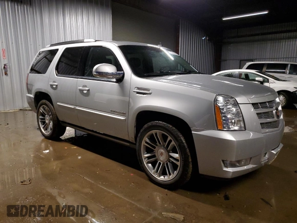 2013 Cadillac Escalade Premium with VIN 1GYS4CEF1DR373071, listed as a Copart auction lot 85233764 with 112,119 mi miles and Clean Title. Bid and sale history available at carsss.com. Image 4.