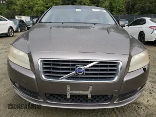 2008 Volvo S80 3.2L with VIN YV1AS982281056773, listed as a Copart auction lot 74117384 with 176,244 mi miles and Clean Title. Bid and sale history available at carsss.com. Image 5.