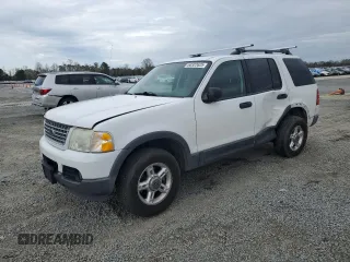 2003 Ford Explorer XLT with VIN 1FMZU73K13ZA50743, listed as a Copart auction lot 50322625 with 211,082 mi miles and Salvage Title. Bid and sale history available at carsss.com. Image 1.