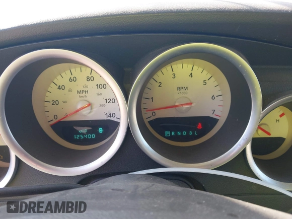2005 Dodge Magnum SE with VIN 2D4FV48V55H661046, listed as a IAAI auction lot 41644364 with 125,400 mi miles and . Bid and sale history available at carsss.com. Image 7.