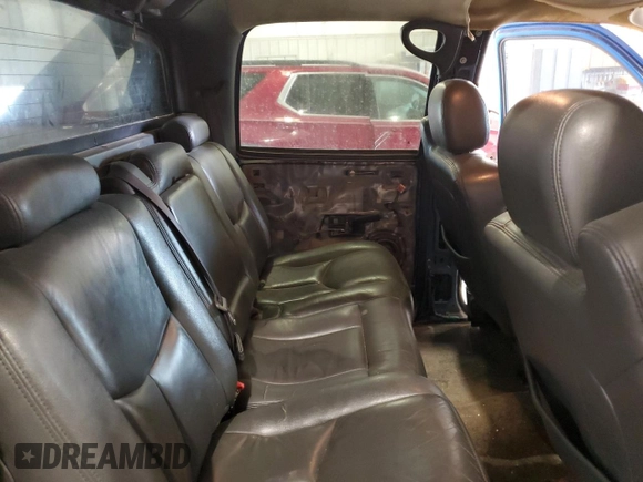 2003 Chevrolet Avalanche with VIN 3GNEK13T53G147238, listed as a Copart auction lot 53635875 with 299,095 mi miles and Salvage Title. Bid and sale history available at carsss.com. Image 10.