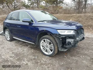 2018 Audi Q5 Premium Plus with VIN WA1BNAFY6J2002090, listed as a IAAI auction lot 41653345 with 127,292 mi miles. Bid and sale history available at carsss.com. Image 1.