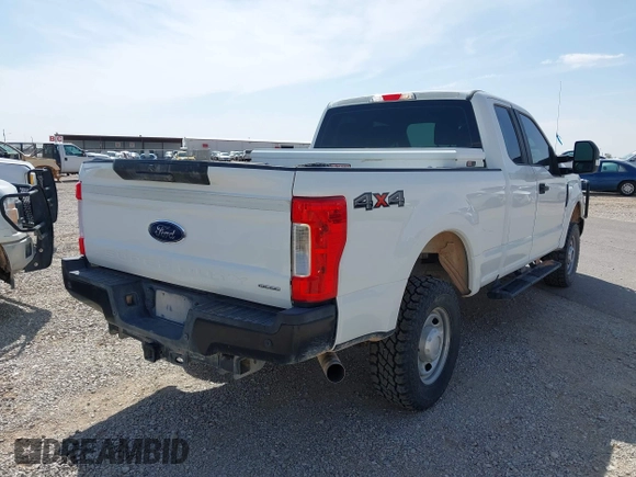 2019 Ford F-250 XL with VIN 1FT7X2B62KED43261, listed as a IAAI auction lot 42256832 with 140,959 mi miles and . Bid and sale history available at DreamBid. Image 4.