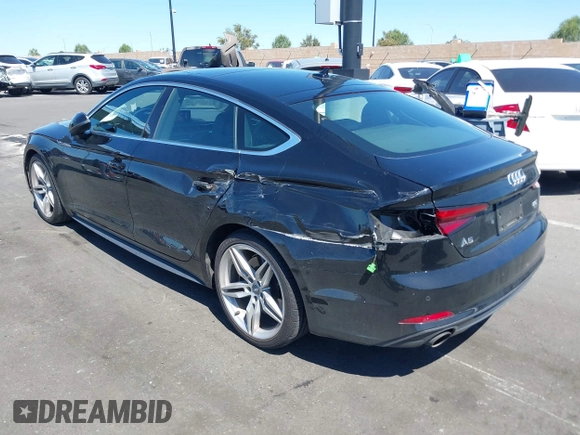 2018 Audi A5 Sportback Premium Plus z VIN WAUENCF55JA009202, wystawiony jako IAAI lot #42218463 z przebiegiem 51 866 mil mil oraz . Historia ofert i sprzedaży dostępna na DreamBid. Obrazek 14.