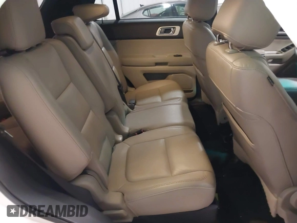 2015 Ford Explorer XLT with VIN 1FM5K8D81FGA19621, listed as a IAAI auction lot 41185389 with 90,766 mi miles and . Bid and sale history available at carsss.com. Image 8.