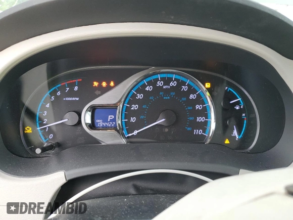 2011 Toyota Sienna XLE AAS with VIN 5TDYK3DC9BS120799, listed as a Copart auction lot 61470045 with 194,422 mi miles and Salvage title. Bid and sale history available at DreamBid. Image 9.