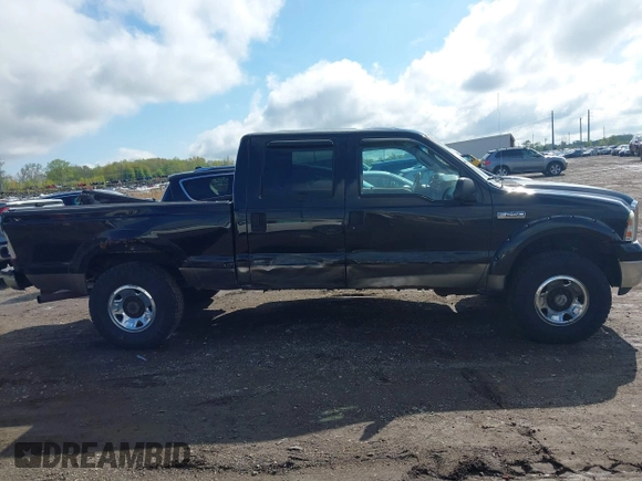 2005 Ford F-250 XL with VIN 1FTSW21515EB27458, listed as a IAAI auction lot 42209245 with 217,001 mi miles and . Bid and sale history available at DreamBid. Image 14.