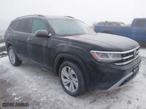 2021 Volkswagen Atlas 3.6L V6 SE w/Technology with VIN 1V2HR2CA9MC574558, listed as a IAAI auction lot 41296583 with 50,267 mi miles. Bid and sale history available at carsss.com. Image 1.
