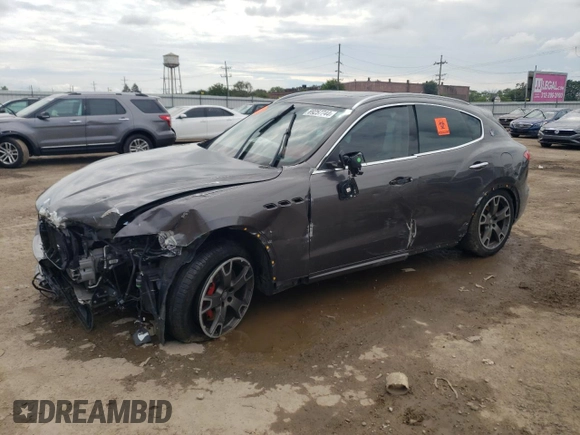 2017 Maserati Levante S z VIN ZN661YUS3HX196812, wystawiony jako Copart lot #69257744 z przebiegiem Nie podano mil oraz Szkoda całkowita • Salvage title. Historia ofert i sprzedaży dostępna na DreamBid. Obrazek 1.