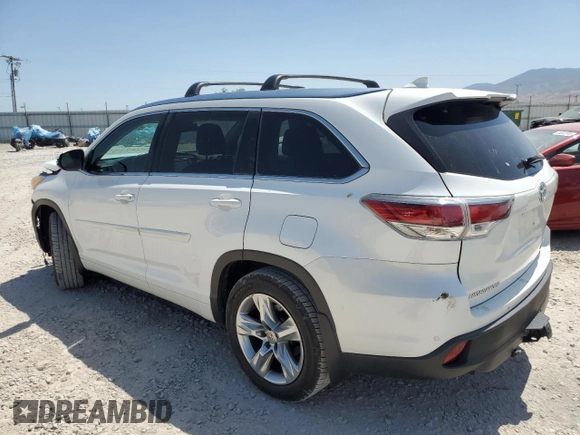 2015 Toyota Highlander Limited with VIN 5TDDKRFH5FS220155, listed as a Copart auction lot 61632405 with 152,932 mi miles and Salvage title. Bid and sale history available at DreamBid. Image 2.
