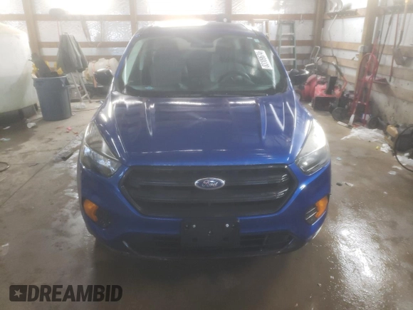 2018 Ford Escape S z VIN 1FMCU0F79JUB06376, wystawiony jako Copart lot #83109674 z przebiegiem 48 953 mil mil oraz Szkoda całkowita • Salvage title. Historia ofert i sprzedaży dostępna na DreamBid. Obrazek 5.