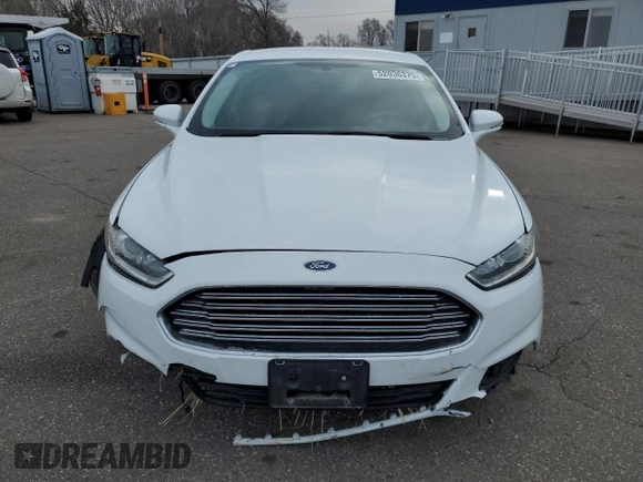 2016 Ford Fusion SE with VIN 3FA6P0H78GR215133, listed as a Copart auction lot 52036375 with 159,983 mi miles and Salvage Title. Bid and sale history available at DreamBid. Image 5.