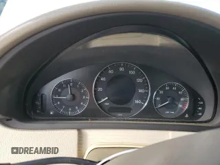 2008 Mercedes-Benz CLK 350 с VIN WDBTK56FX8F251132, выставлен на аукционе Copart как лот 87367514 с пробегом Не указан миль и Списание • Salvage title. История ставок и продаж доступна на DreamBid. Изображение 9.