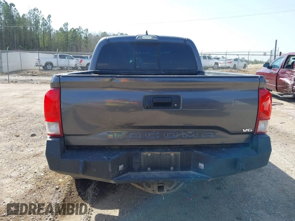 2016 Toyota Tacoma SR with VIN 5TFCZ5AN5GX010227, listed as a IAAI auction lot 41792719 with 228,070 mi miles. Bid and sale history available at carsss.com. Image 15.