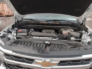 2022 Chevrolet Silverado 1500 LT with VIN 1GCPDKEK3NZ611703, listed as a IAAI auction lot 41298996 with 23,912 mi miles. Bid and sale history available at carsss.com. Image 10.