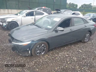 2024 Hyundai Elantra SEL с VIN KMHLM4DG4RU689798, выставлен на аукционе IAAI как лот 42680160 с пробегом 14 903 миль миль и . История ставок и продаж доступна на DreamBid. Изображение 18.