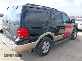 2006 Ford Expedition Eddie Bauer with VIN 1FMFU17506LA34674, listed as a IAAI auction lot 41502098 with 242,828 mi miles. Bid and sale history available at carsss.com. Image 4.