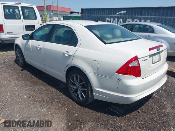 2011 Ford Fusion S with VIN 3FAHP0GA5BR226931, listed as a IAAI auction lot 42035608 with 227,315 mi miles. Bid and sale history available at carsss.com. Image 3.