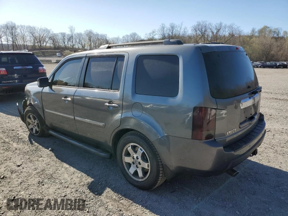 2010 Honda Pilot Touring with VIN 5FNYF4H93AB038871, listed as a Copart auction lot 53240375 with 211,397 mi miles and Salvage Title. Bid and sale history available at carsss.com. Image 2.