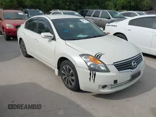 2009 Nissan Altima 2.5 S with VIN 1N4AL21EX9N493712, listed as a IAAI auction lot 42069308 with 202,667 mi miles. Bid and sale history available at carsss.com. Image 1.