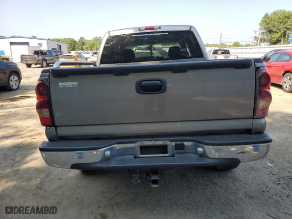 2007 Chevrolet Silverado 1500 Classic LT2 with VIN 2GCEC13Z571135759, listed as a Copart auction lot 66326164 with 132,065 mi miles and Salvage Title. Bid and sale history available at carsss.com. Image 6.