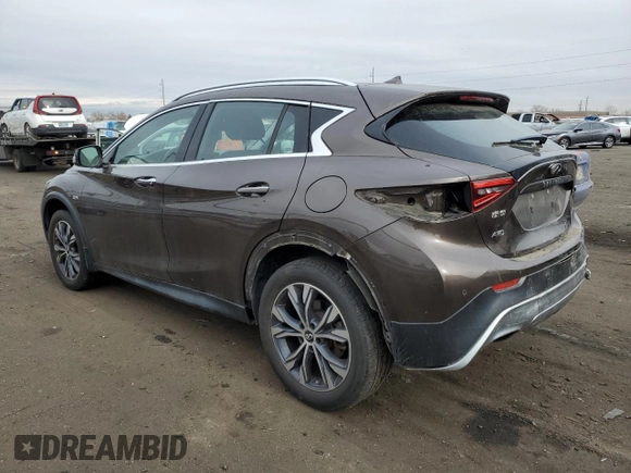 2017 Infiniti QX30 Luxury z VIN SJKCH5CR5HA036055, wystawiony jako Copart lot #79571703 z przebiegiem 47 152 mil mil oraz Szkoda całkowita • Salvage title. Historia ofert i sprzedaży dostępna na DreamBid. Obrazek 2.